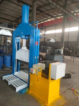 开启和使用切胶机应注意